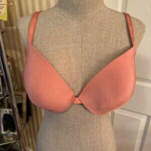 Victoria secret  bra size 38D underwired